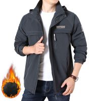 梵克公牛春装夹克男冲锋衣男户外宽松休闲风衣中年男装上士外套