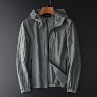 梵克公牛防晒服 激光穿孔男士轻薄外套修身连帽夹克时尚褶皱面料帅气上衣潮 绿灰色