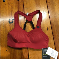 Nike耐克运动内衣bra 女子高强度跑步健身舒适透气轻便运动内衣胸衣AO8983-687 B