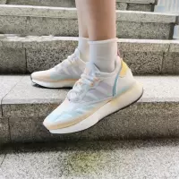 ADIDAS阿迪达斯三叶草休闲鞋轻便舒适低帮女鞋运动鞋GZ8401 Z