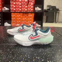 NIKE耐克跑步鞋轻便舒适低帮大童运动鞋DR0471-101 D