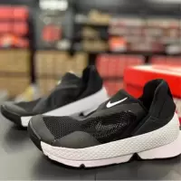 NIKE/耐克女鞋一脚蹬运动休闲训练跑步鞋 DR5540-002 D