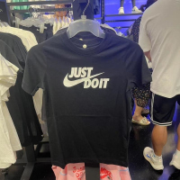 NIKE耐克短袖T恤运动休闲舒适透气针织圆领大童上衣FV4078-010 D