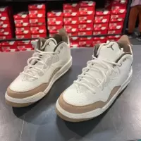 NIKE耐克篮球鞋JORDAN运动休闲气垫缓震青少年运动鞋FQ6861-121 D