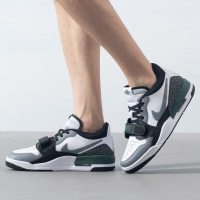 NIKE/耐克男子运动舒适耐磨缓震低帮气垫鞋休闲鞋CD7069-131 C