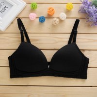 少女文胸薄款黑色白色育期高中生大学生内衣无钢圈小胸定型胸罩