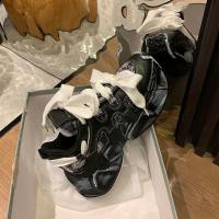 尘贺 新款冬季女潮运动增高鞋松糕摇摇鞋高品质女鞋可爱女生