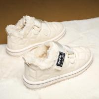 尘贺 新款女靴网红低帮保暖大棉靴可爱女生雪地靴时尚潮靴子