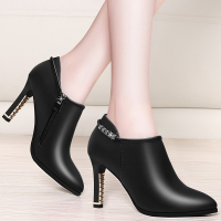 金丝兔欧美时尚水钻金属尖头细跟高跟鞋女冬复古英伦风侧拉链短靴及踝靴