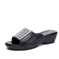 歌爱妮2021韩版中跟真皮拖鞋女夏百搭坡跟中年舒适外穿凉拖鞋2021新款妈妈鞋