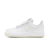 耐克NIKE女款 Air Force 1 '07 LX 板鞋 休闲鞋 学生鞋 减震 耐磨 防滑 轻质FZ5531-111