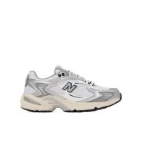 新百伦(New Balance)圆头透气合成材料跑步鞋女运动鞋侧标橡胶底