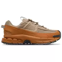 Nike女款跑步鞋防水透气耐磨抓地训练鞋冬日越野跑鞋