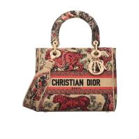 迪奥Dior Lady D-Lite 中号单肩手提斜挎包 Christian Dior Paris 标志 轻奢精致