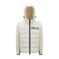 Moncler 盟可昧 徽标长袖羽绒服 防风防水防撕裂徽标男士舒适保暖外套 专柜男式海外购