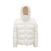 Moncler 萌可睐 男款Vezere 短款舒适保暖羽绒服 纯色 海外代购I20911A0004453333-032