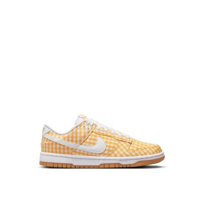 耐克(NIKE)女款跑鞋活力硫黄色织物拼接橡胶底休闲运动鞋