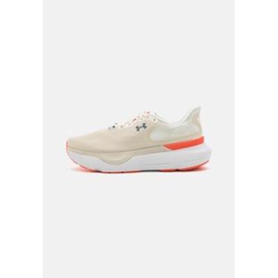 Under Armour女士跑步鞋轻便舒适透气经典款适合多种路况