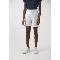 Adidas女款运动短裤清爽舒适透气休闲健身运动