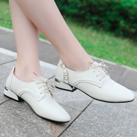 光讯鞋子女秋季2018新款粗跟单鞋女休闲皮鞋时尚小白鞋百搭英伦风女鞋