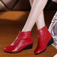 包邮春秋女鞋白色洞洞鞋短靴真皮镂空女靴短筒马丁靴镂空坡鞋靴子