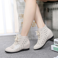 新款内增高休闲女鞋夏季真皮平底镂空女单鞋洞洞鞋系带女靴子大码妈妈鞋短靴