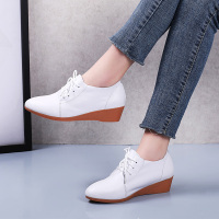 小白鞋子女春季2019新款韩版平底单鞋女真皮鞋舒适圆头休闲妈妈鞋