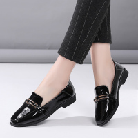 鞋子女春季2019新款平底单鞋女真皮鞋时尚浅口方头低跟百搭女鞋子