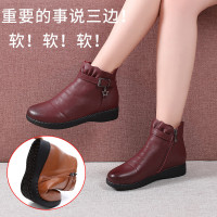真皮秋冬妈妈靴子2018棉鞋女士短靴平底中老年女鞋软底棉皮鞋