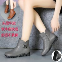 2019秋冬季新款短靴女平底真皮单靴软底大码妈妈鞋加绒平跟女靴子