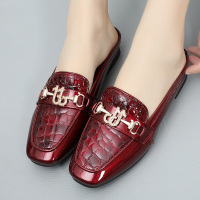 包头半拖鞋女2019新款夏季时尚平底百搭懒人真皮漆皮鞋外穿凉拖鞋