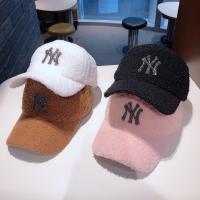 新款韩国帽子女秋冬季新款水钻休闲棒球帽潮人百搭保暖羊羔毛鸭舌帽男