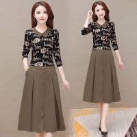 新款连衣裙2022年新款春装女装中年高端长袖气质洋气时尚遮肚减龄裙子