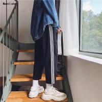裤子男宽松直筒三条杠潮男红条纹九分裤抖音潮坠感阔腿运动裤男预售定制款韩版潮牌