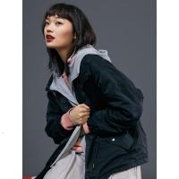 美特斯邦威连帽工装夹克女宽松束腰新款秋季休闲拼接女士外套