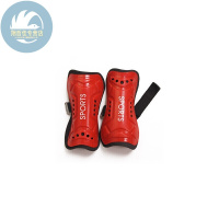 运动户外少儿足球训练护具5色儿童学生足球护腿板轻材质足球护腿防护板休闲户外户外红色均码