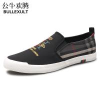 公牛欢腾2021年新款春季潮鞋男士帆布鞋韩版休闲百搭懒人一脚蹬春秋板鞋男