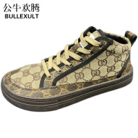 公牛欢腾男鞋2021新款秋季透气高帮帆布鞋潮流字母休闲板鞋复古丑萌大头鞋
