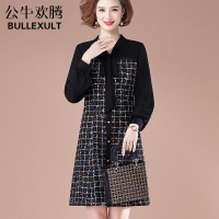 公牛欢腾2021妈妈秋装连衣裙子洋气中老年女装40岁50中年春秋高贵时尚新款