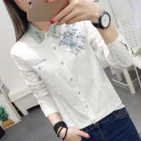 长袖白衬衫女上衣2019秋装新款梅花刺绣宽松百搭韩范学生打底衬衣