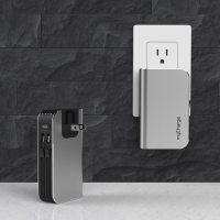 美国 MyCharge Hub充电宝 QC3.0快充 自带Type-C充电线 220V直充