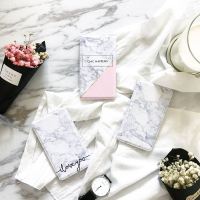 创意简约粉色英文大理石通用便携超薄移动电源仿皮纹自带线充电宝