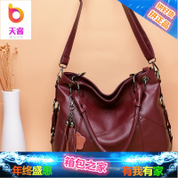 2018春夏新款潮流苏女包中老年妈妈斜挎包大容量单肩手提女士包包