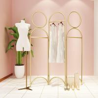 苏宁放心购万坚北欧风服装店创意铁艺屏风隔断橱窗背景装饰货架商场装修架子新款简约