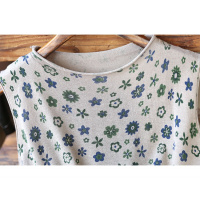 波迷娜(BOMINA)新文艺休闲宽松显瘦碎花图案无袖针织衫背心女立领显瘦20 深蓝 均码