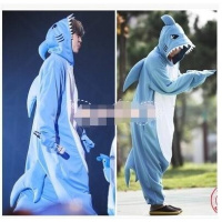 波迷娜(BOMINA)冬季卡通动物鲨鱼情侣连体睡衣家居表演 朴智旻