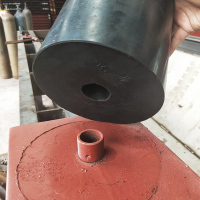 定做天然橡胶弹簧震振动筛平台减震橡胶柱垫橡胶墩缓冲垫块定制