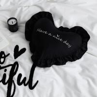 爱心刺绣抱枕荷叶花边甜美公主风贡缎靠枕靠垫含芯可拆洗