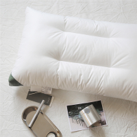轻奢柔软面包枕 枕头枕芯无荧光甲醛 充分硅油处理可水洗中枕