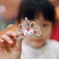 儿童皇冠女饰女孩夹韩版箍卡表演铁王冠头饰金属钻饰品